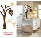 Vinilo Infantil Figura Y Fondo Arbol Y Panal